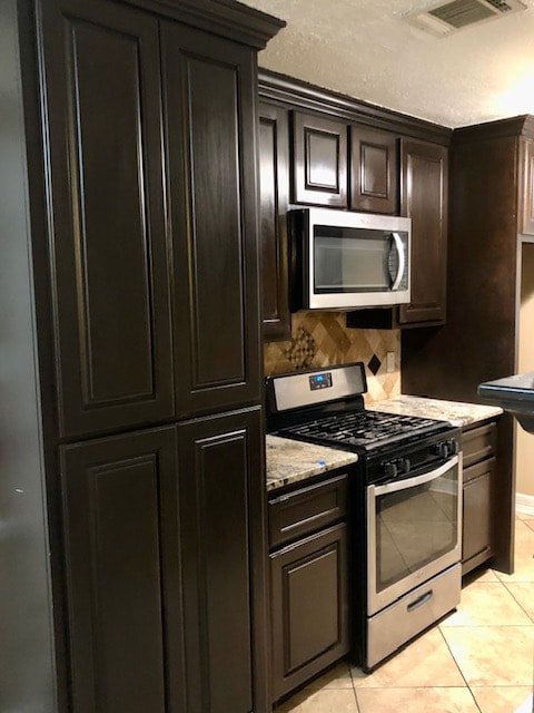 Foto del edificio - 630 Wild Wind Ln