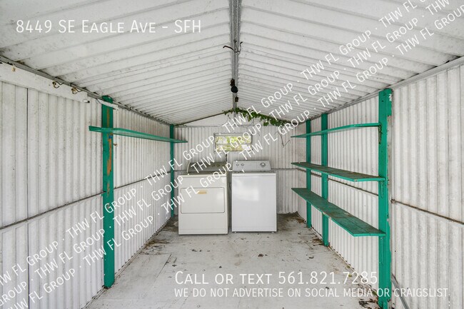 Foto del edificio - 8449 SE Eagle Ave