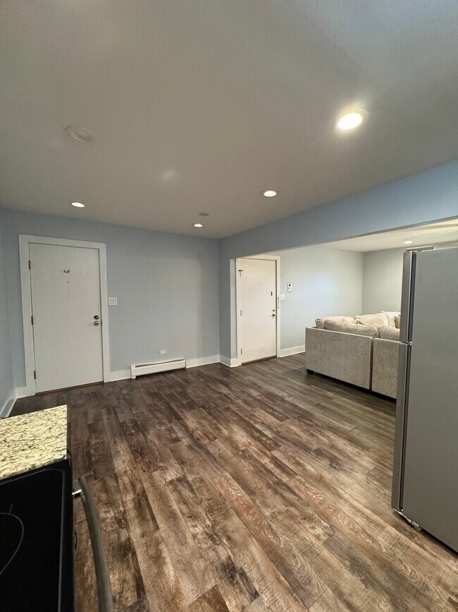 Foto del edificio - 1443 Homestead Rd