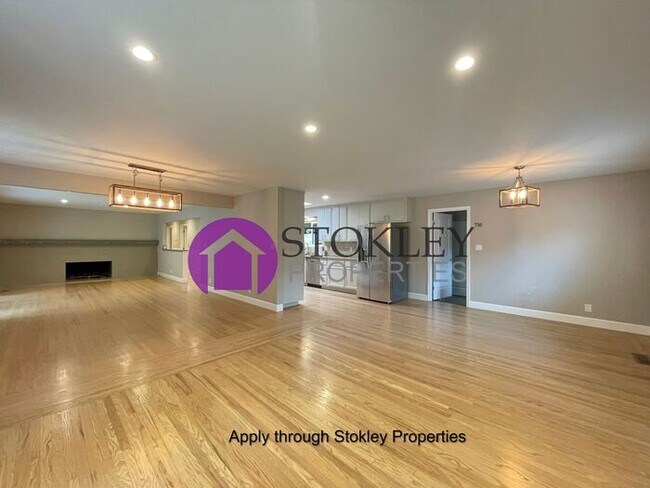 Foto del edificio - Stokley Properties Presents 124 Walford Dr...