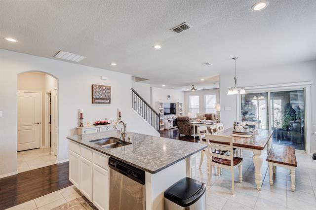 Building Photo - 5529 Wharfside Pl