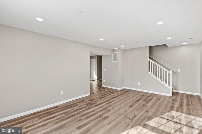 Foto del edificio - 41599 Church St