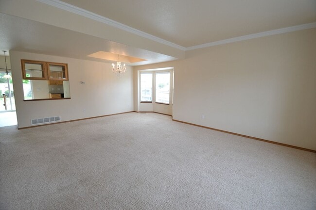 Building Photo - Indigo Ranch 5 Bedroom w/AC!