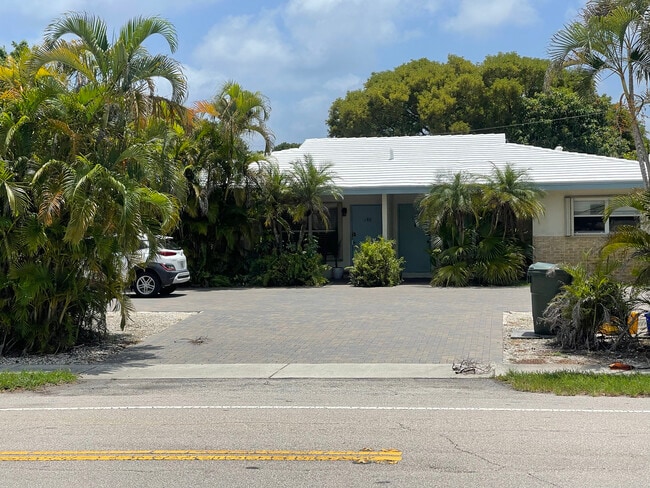 Frente de la propiedad - 186 NW 4th Ave