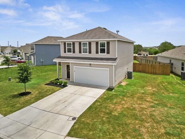 Building Photo - 5484 Rue Girard