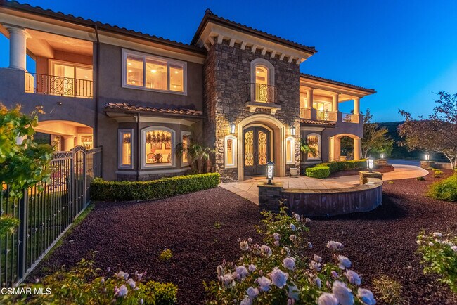 Building Photo - 2462 Lost Canyons Dr