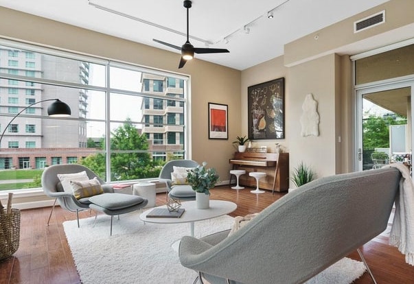 Foto del edificio - 3 Waterway Square Pl