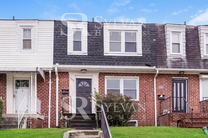 Primary Photo - Enjoy living the good life in this 4 bedro...