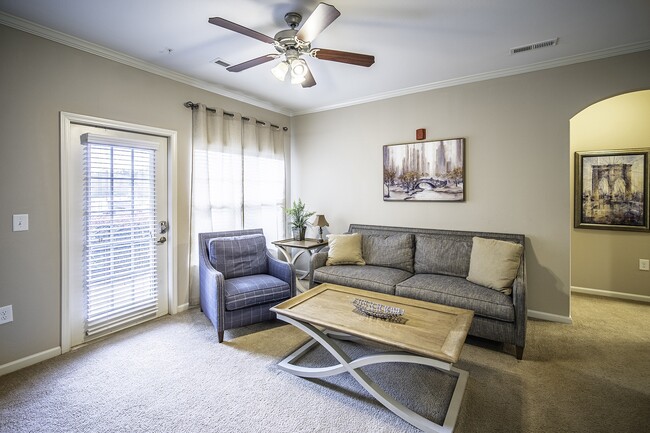 Interior Photo - Vintage Creekwood Park Apartments