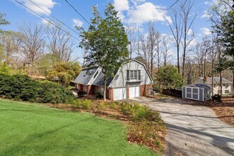 Building Photo - 355 Westerhall Ct