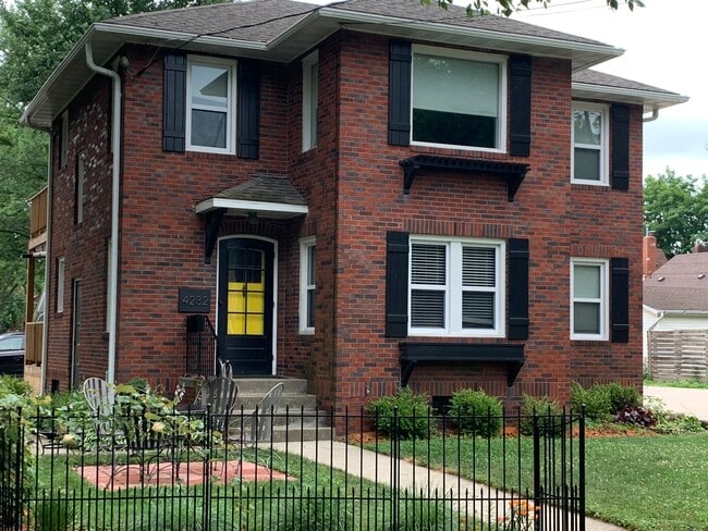 Building Photo - 4232 Urbandale Ave