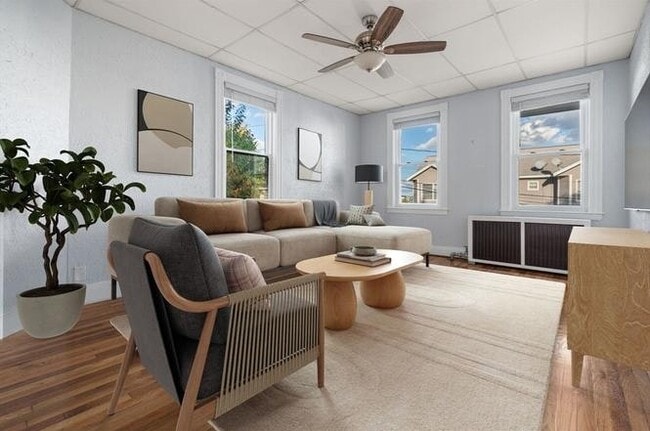 Photo - 38 Juniper St Apartment