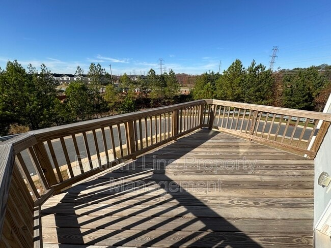 Building Photo - 14910 Meacham Farm Dr