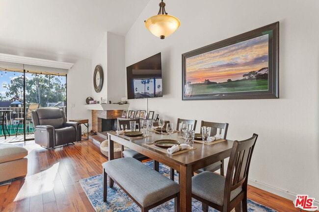 Foto del edificio - 4637 Park Dr