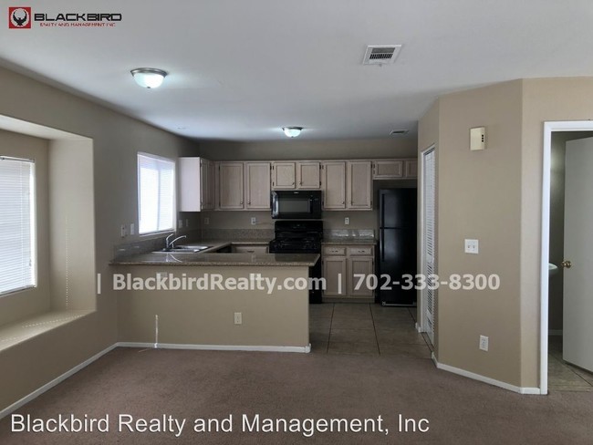 Building Photo - 3 br, 2.5 bath House - 2768 Wild Cactus Court