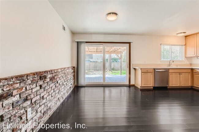 Foto del edificio - 3 br, 1 bath House - 14110 SW Linda Ln