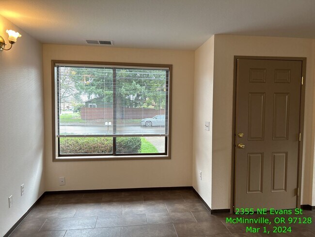 Foto del edificio - 2345 NE Evans St