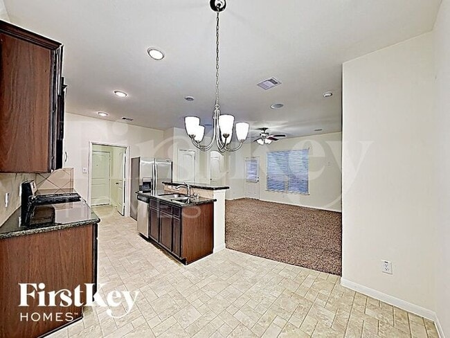 Building Photo - 17006 Amarose Dr