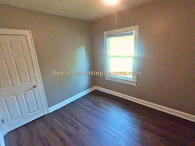 Foto del edificio - 530 N Chester Ave