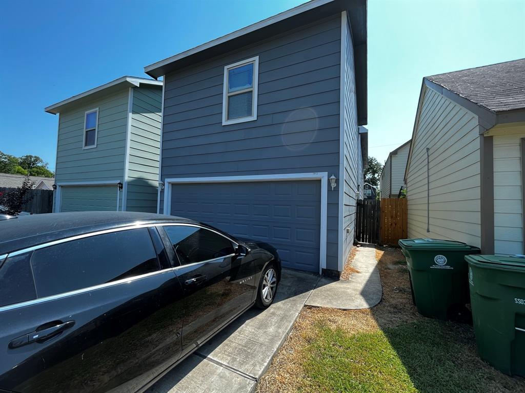Foto principal - 7913 Dyer St