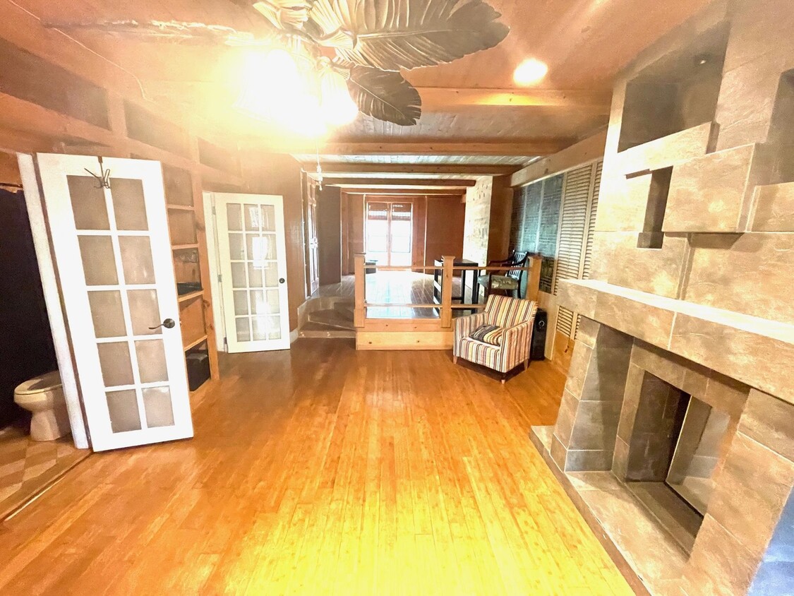 Primary Photo - 285 Barrow St