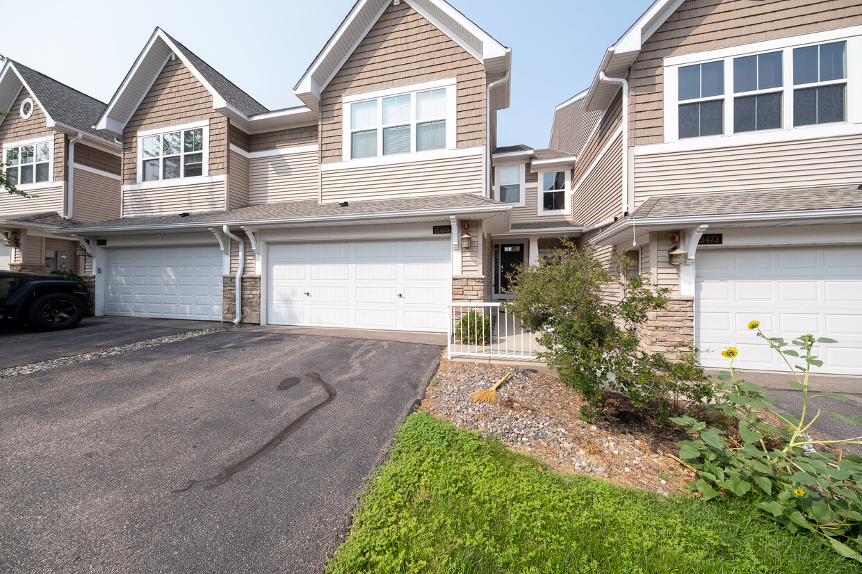 15475 Junegrass Ln, Eden Prairie, MN 55347 Townhouse for Rent in Eden