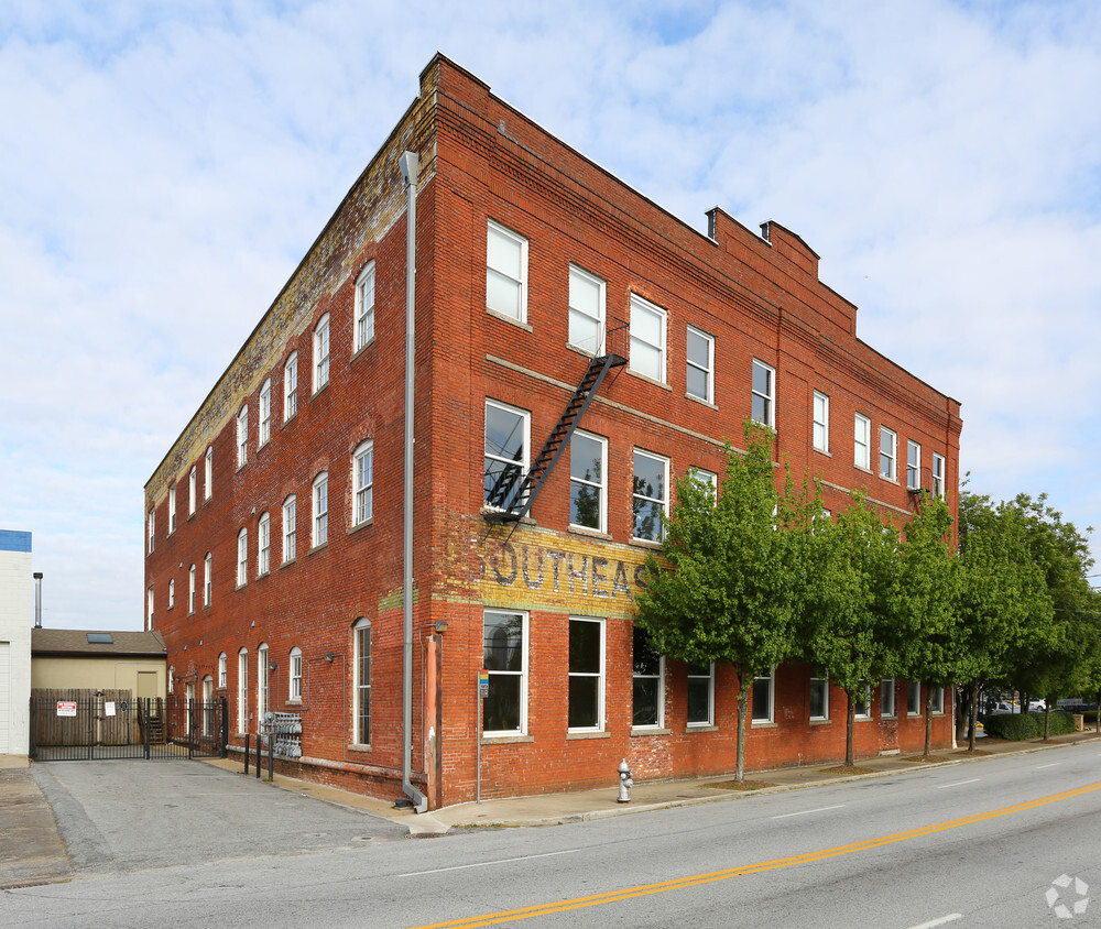 Building Photo - Gasket Lofts