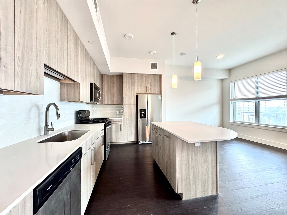 Foto principal - 3120 Smith St