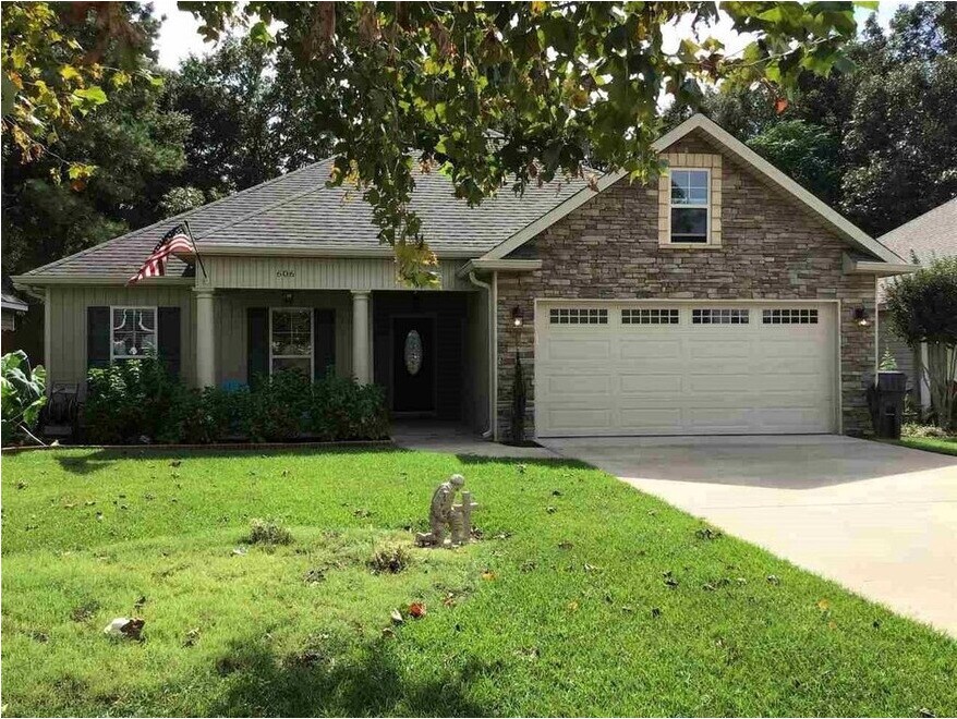 606 Amherst St, Kathleen, GA 31047 House Rental in Kathleen, GA