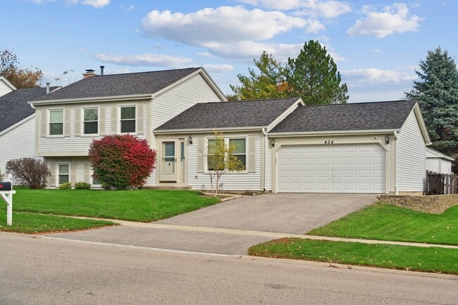 Building Photo - 434 Hunters Way