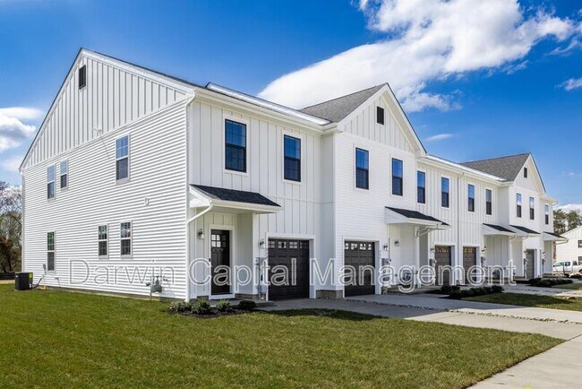 Foto del edificio - 385 N Tuckahoe Rd