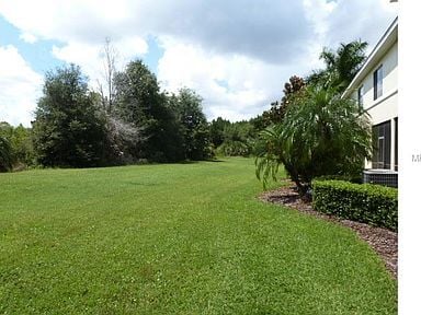 Side Yard - 262 Cape Harbour Loop