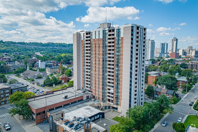 Building Photo - Rebecca Towers