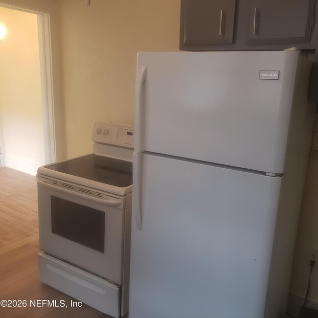 Foto del edificio - 2575 Haldumar Terrace