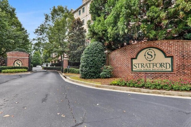 Foto del edificio - 1203 Stratford Commons