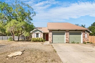 Building Photo - 2602 Colquitt Cove