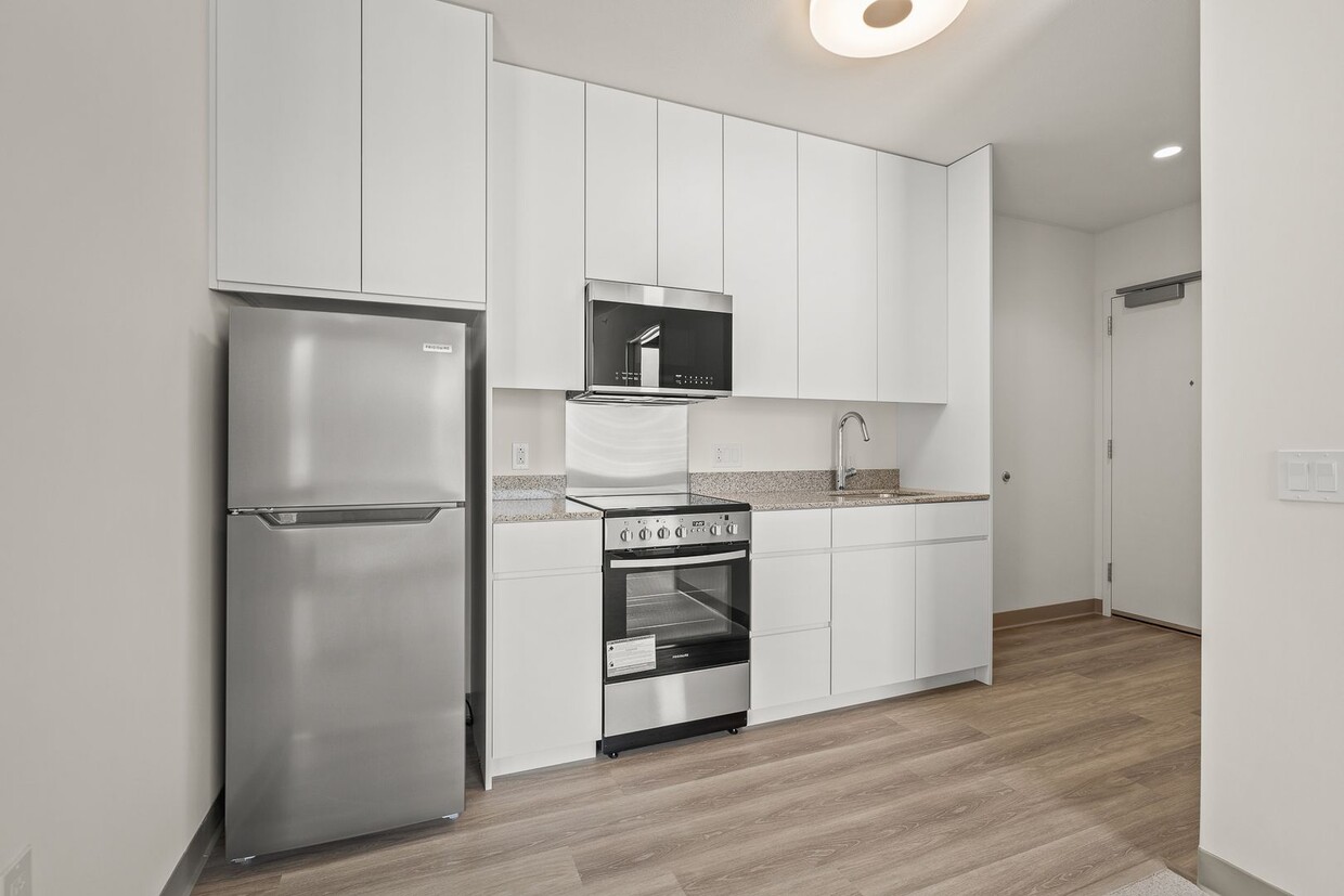 Primary Photo - Brand New 2-bedroom, 1-bathroom at The Fla...