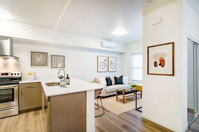 Interior Photo - The Junction (2120 Santa Barbara Ave)