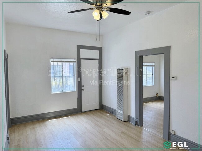 Foto del edificio - 9436 Firth Blvd