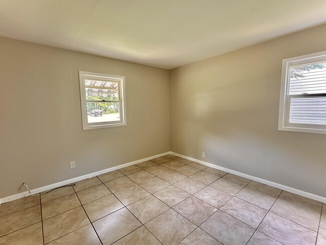 Foto del edificio - 1008 N Sunset Ave