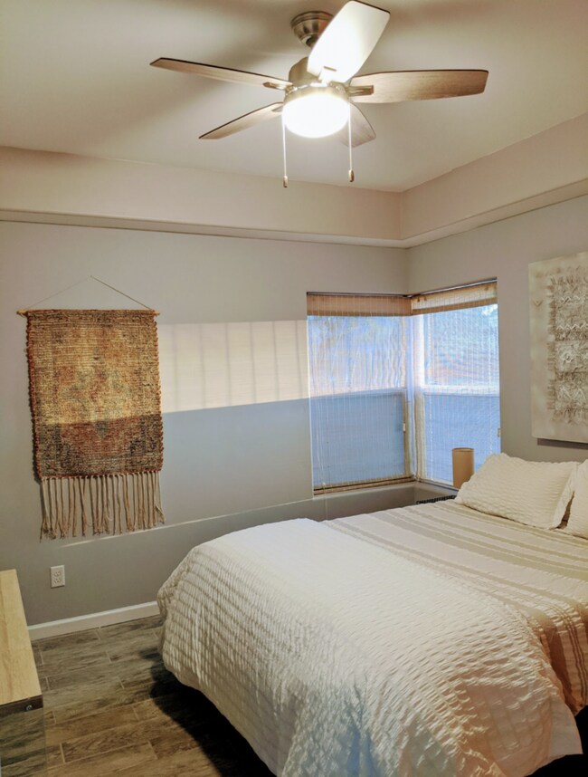 Bedroom - 948 N 10th Ave