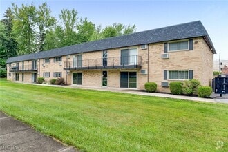Building Photo - 24325 Detroit Rd