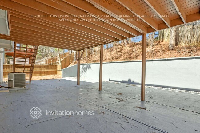 Foto del edificio - 655 Durham Ridge Dr NW