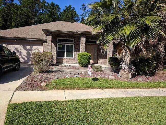 Front 02 - 23996 Creek Parke Cir
