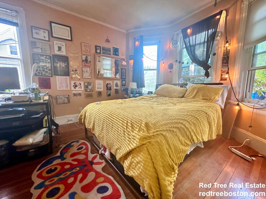 Foto principal - 52 Dustin St
