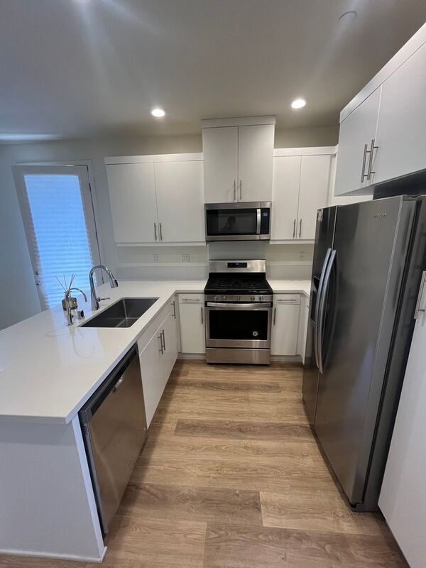 Building Photo - 4102 Calle Arbol
