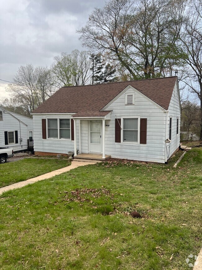 Apartments under 1,000 in Axton VA 5 Rentals