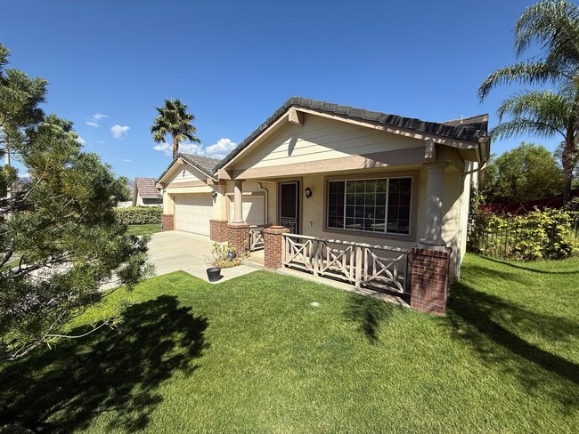 Building Photo - COMING SOON! 3-Bedroom Single-Story Home w...