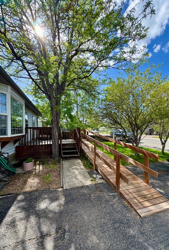 Foto del edificio - 10800 W 39th Pl