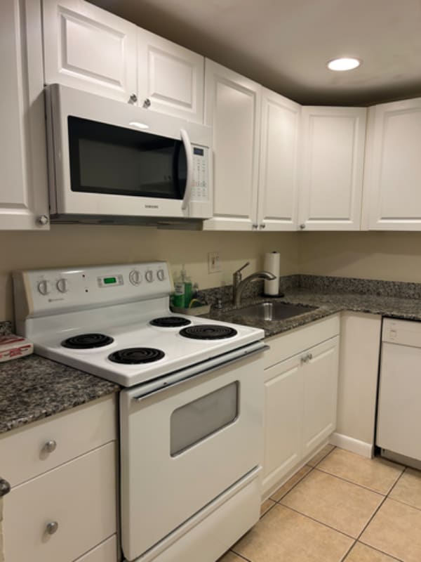 Photo - 480 NW 20th St Apartment